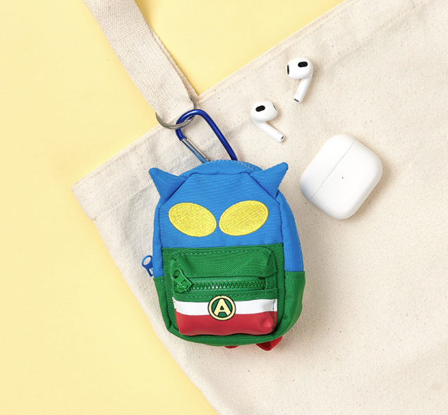 小新迷你airpod書包仔keyring