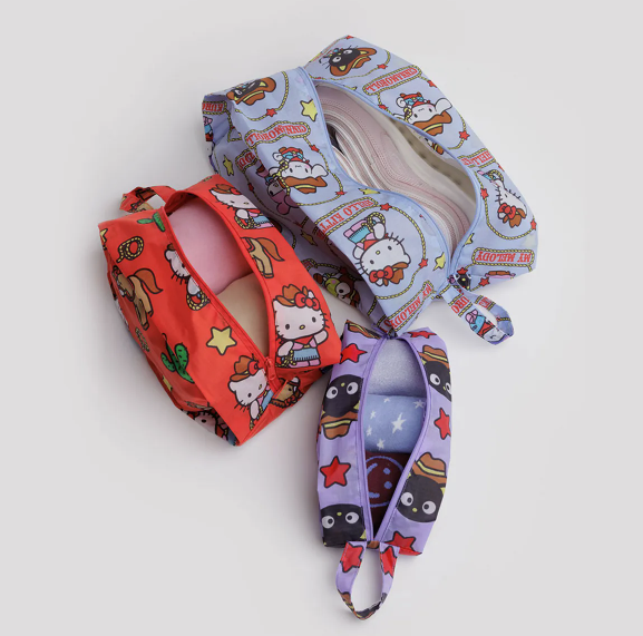 [Baggu] Hello Kitty 3D Zip Set
